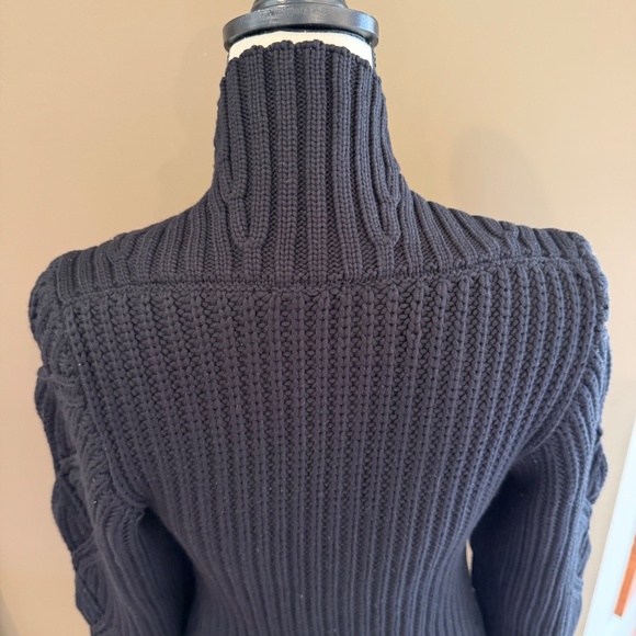 Express Chunky Knit Ribbed Long Sleeve Designed Poof Sleeve Sweater, Size Medium - Picture 6 of 13